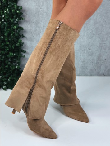 Dámske semišové béžové čižmy pod kolená na nízkom opätku