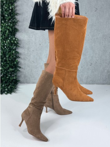 Dámske semišové camel čižmy pod kolená na nízkom opätku Olia