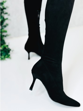 Dámske semišové naťahovacie čierne čižmy na pohodlnom opätku