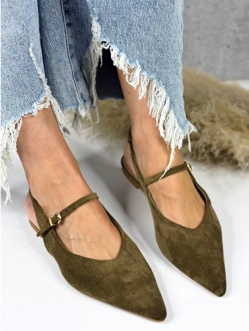 Dámske semišové sandále s uzavretou špičkou a remienkom - zelené