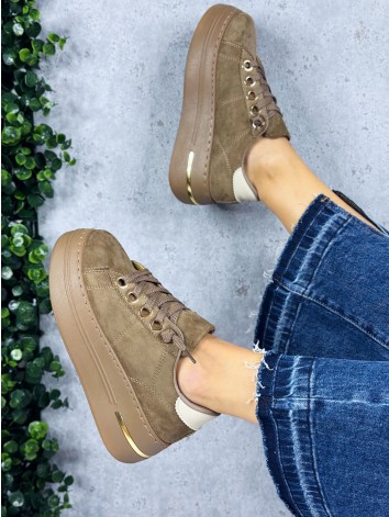 Dámske semišové tenisky na platforme so zlatými detailmi – khaki / béžovo-hnedé