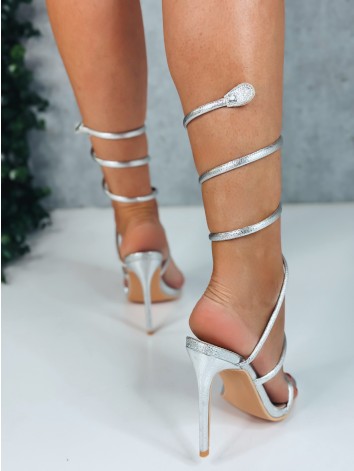 Dámske strieborné sandále so špirálovým remienkom