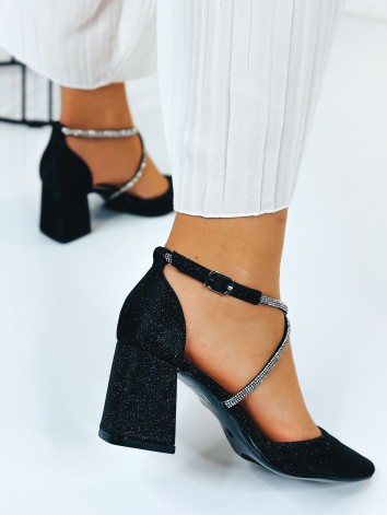 Dámske trblietavé čierne sandále Rima
