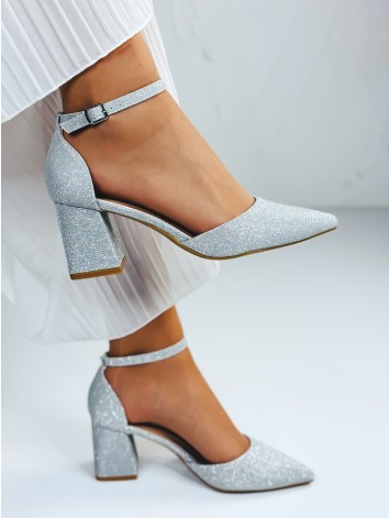 Dámske trblietavé strieborné sandále Arija