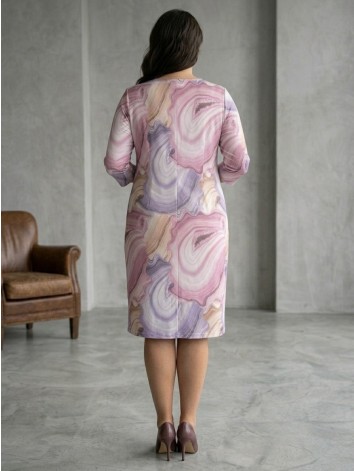 Dámske vzorované spoločenské šaty pre moletky s 3/4 rukávom