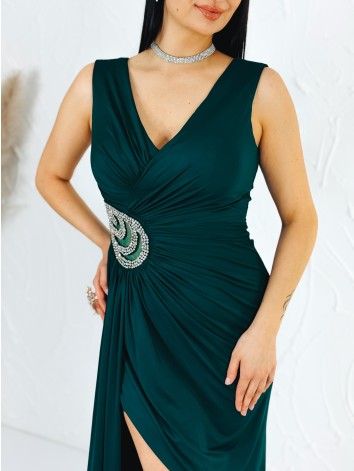 Dámske zelené spoločenské šaty so striebornou aplikáciou a rázporkom