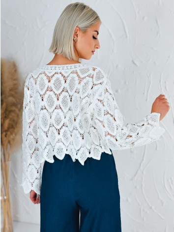 Dámsky biely háčkovaný top s dlhým rukávom