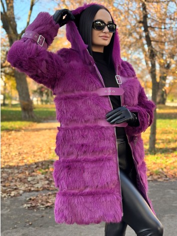 Dámsky dlhý fialový kožuch s kapucňou LEMILA