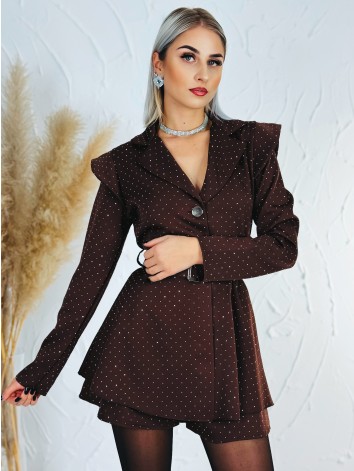 Dámsky elegantný overal s opaskom a ozdobnými kamienkami - hnedý