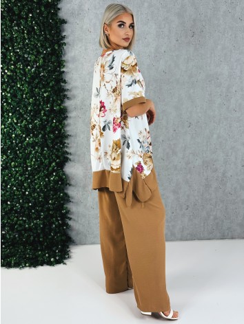 Dámsky hnedý letný komplet s kvetmi a širokými nohavicami