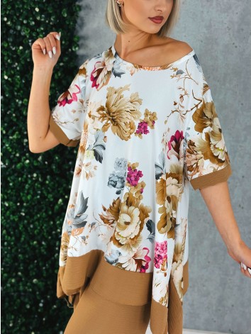 Dámsky hnedý letný komplet s kvetmi a širokými nohavicami