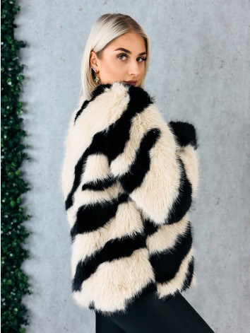 Dámsky kožuch so zvieracim vzorom - čierno béžový