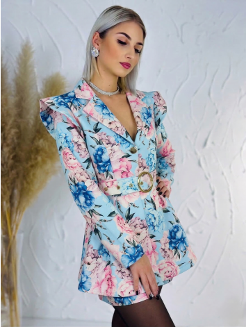 Dámsky modrý elegantný kvetovaný overal s opaskom a véčkovým výstrihom