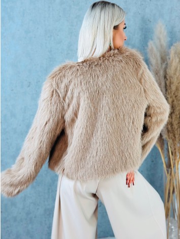 Dámsky svetlohnedý kožuštek s huňatým efektom
