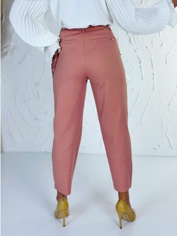 Elegantné elastické dámske ružové nohavice s opaskom