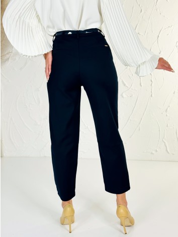 Elegantné elastické dámske tmavomodré nohavice s opaskom