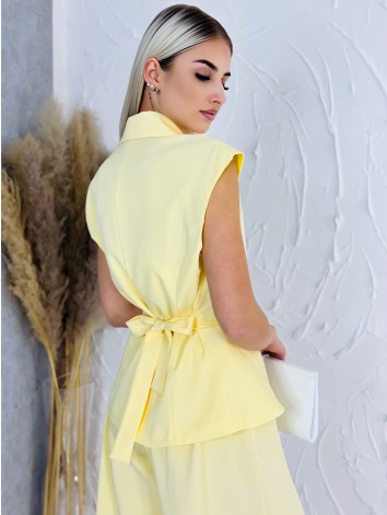 Elegantný žltý dvojdielny kostým vesta + nohavice s gumičkou v páse