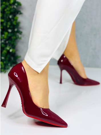 Exkluzívne dámske bordové lodičky s kamienkami