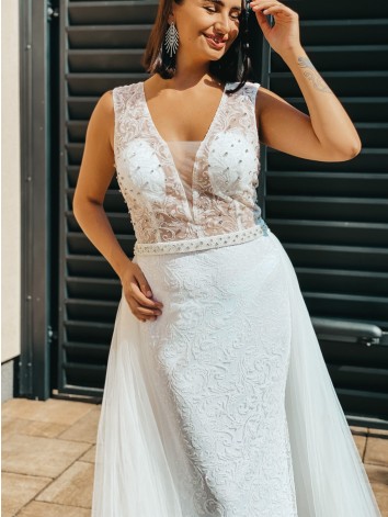 Exkluzívne dlhé dámske spoločenské šaty s odnímateľnou tylovou sukňou - biele BB