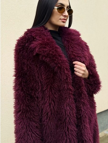 Exkluzívny dlhý bordový ovečkový kožuch Marbella
