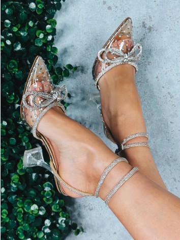 Exluzívne dámske zlaté sandále s mašľou a ozdobnými kamienkami