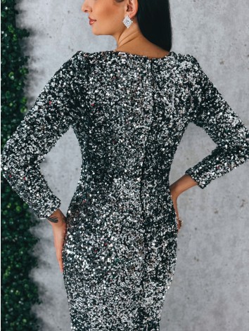 Luxusné flitrované dlhé spoločenské šaty s véčkovým výstrihom - strieborné