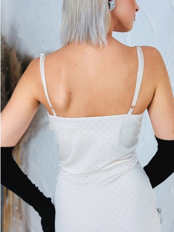 Priliehavé šaty na svadbu alebo na ples s kamienkami - maslové