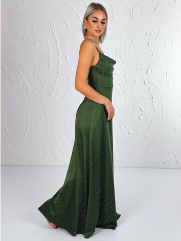 Priliehavé šaty na svadbu alebo na ples s kamienkami a rázporkom - khaki