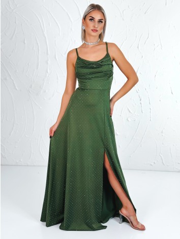 Priliehavé šaty na svadbu alebo na ples s kamienkami a rázporkom - khaki