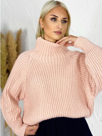 Ružový dámsky hrubý rolákový sveter v oversize strihu