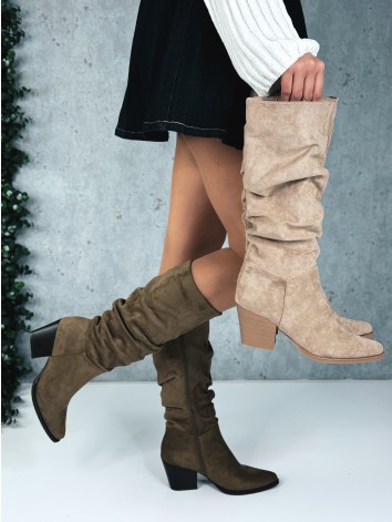 Semišové dámske nariasené kovbojské čižmy  - béžové
