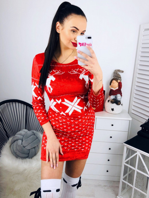 Vianočné červené šaty so sobom