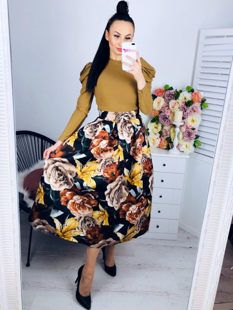 Dámska žltá kvetovaná sukňa