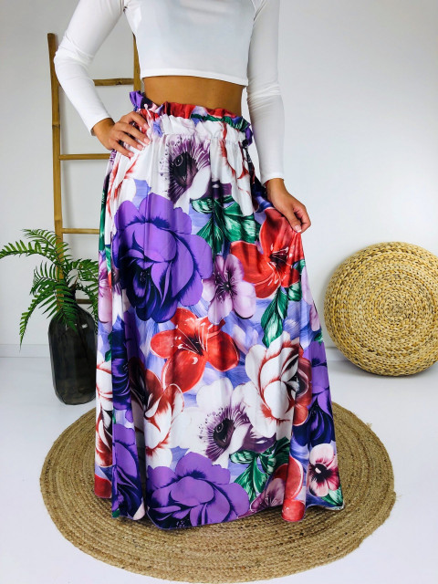 Saténová fialová kvetovaná dlhá sukňa