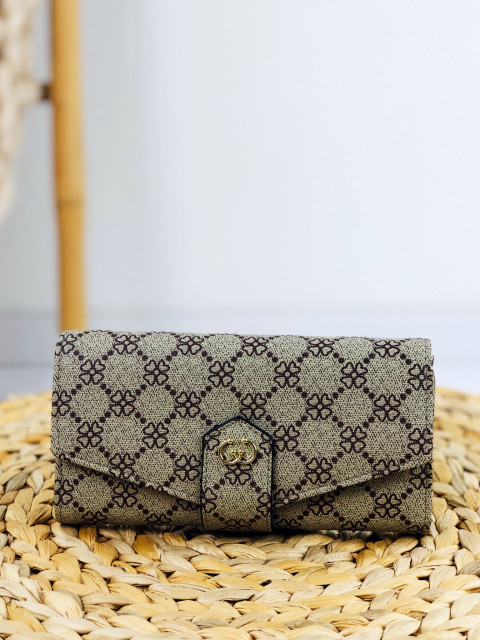 Dámska hnedá peňaženka so vzorom