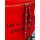 Dámska červená crossbody kabelka s nápisom