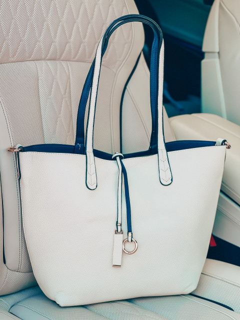 Dámska obojstranná béžovo-modrá kabelka s kapsičkou