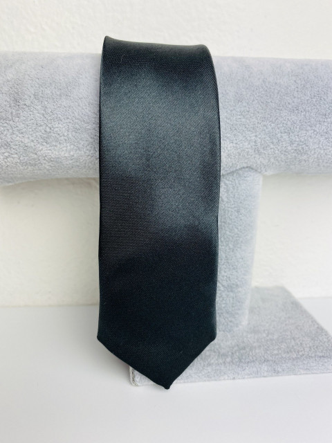Pánska čierna saténová úzka kravata
