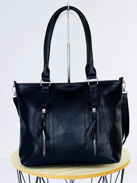 Dámska čierna kabelka s remienkom Evita