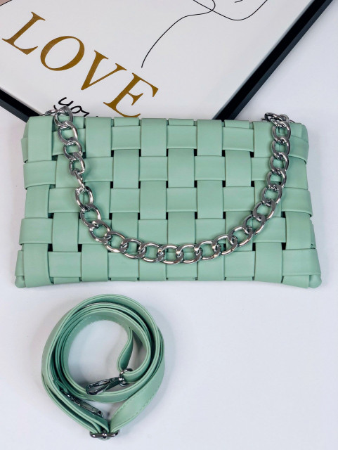 Exkluzívna dámska zelená kabelka so striebornou reťazou a remienkom