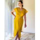 Exkluzívne dámske spoločenské šaty s opaskom a kamienkami pre moletky- žlté