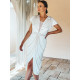 Exkluzívne dámske spoločenské šaty s opaskom a kamienkami pre moletky-biele