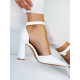 Dámske biele sandále s hrubým opätkom