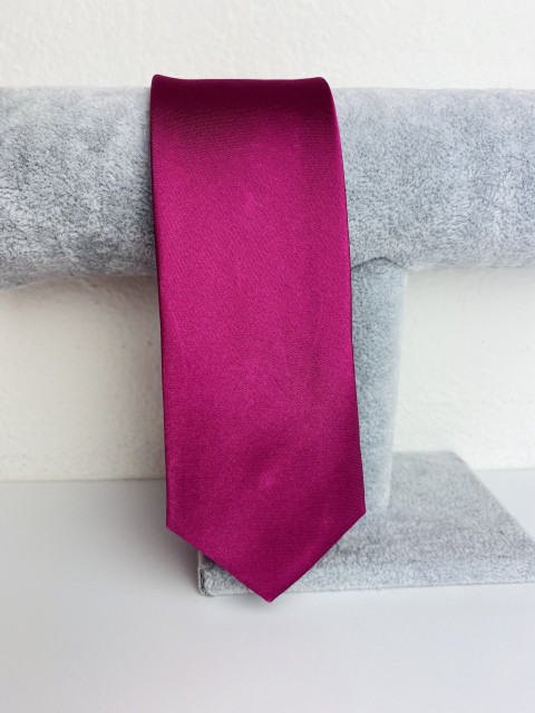 Pánska cyklamenová saténová úzka kravata