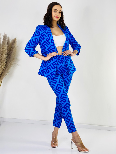 Dámsky modrý luxusný nohavicový kostým ANELA