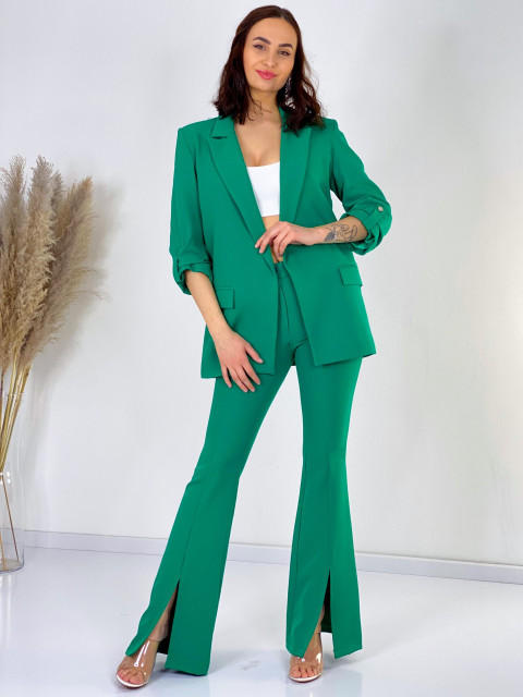 Dámsky zelený luxusný nohavicový kostým s rozparkami