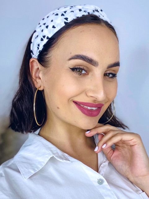 Dámska vzorovaná čelenka LOVE - biela Dámska vzorovaná čelenka LOVE - biela