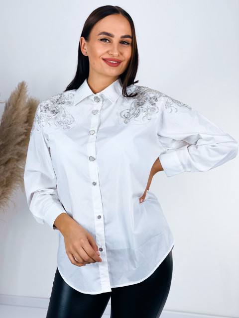 Dámska oversize biela košeľa s korálkami