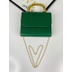 Dámska zelená spoločenská kabelka s korálkovou rúčkou