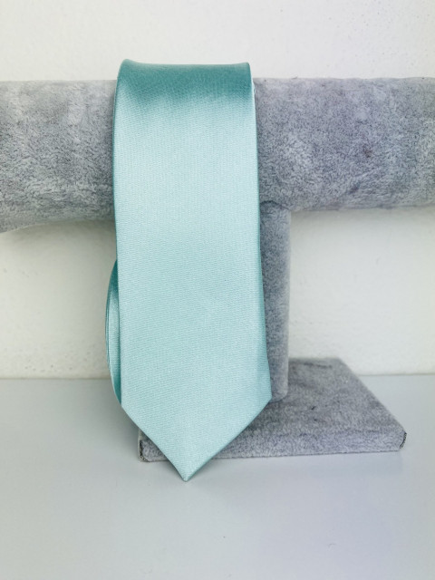 Pánska mentolová saténová úzka kravata